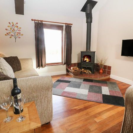 Horse Mill Lodge Taddington Экстерьер фото