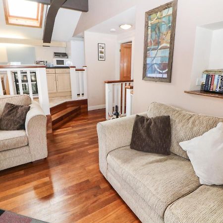 Horse Mill Lodge Taddington Экстерьер фото