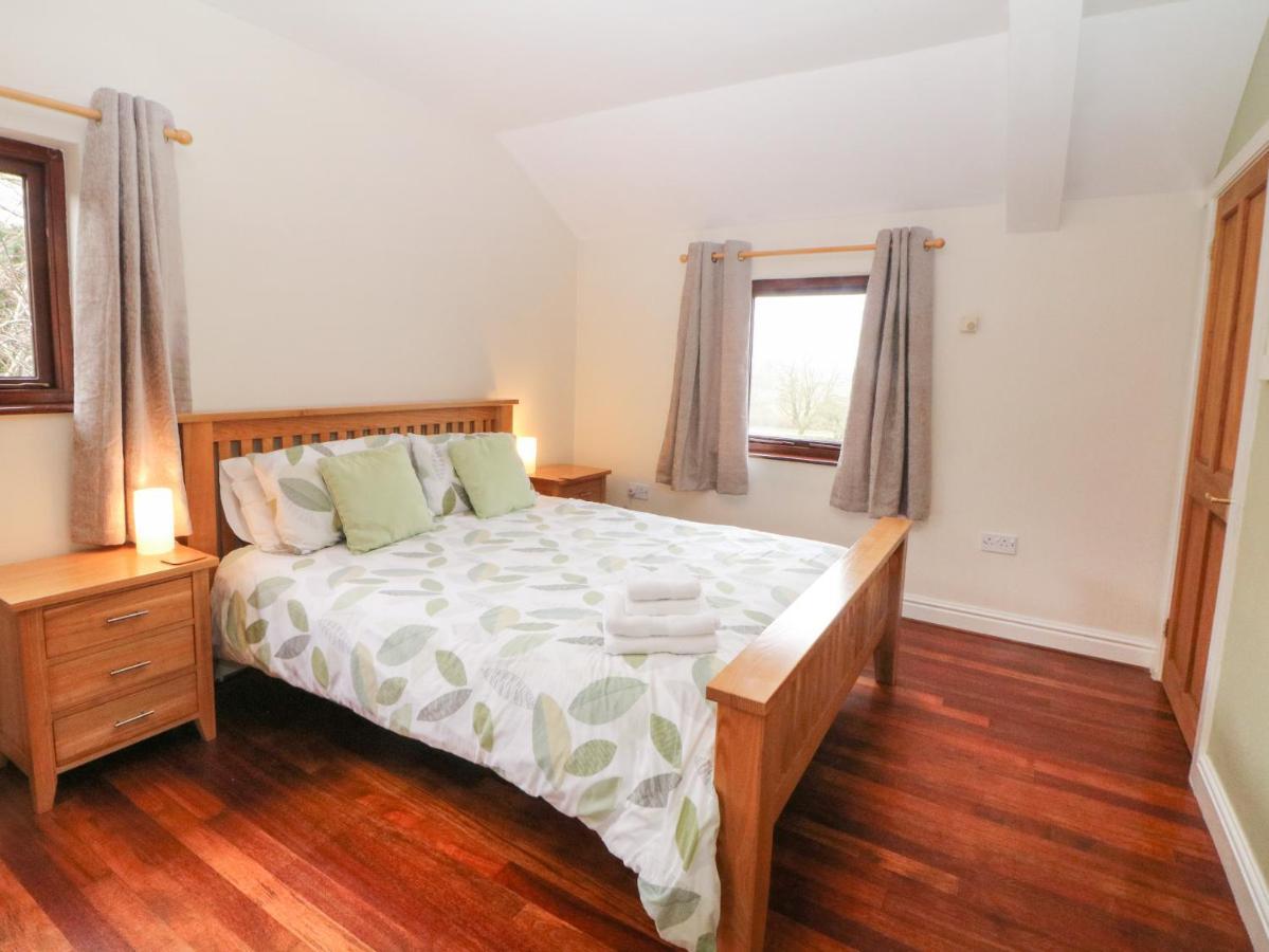 Horse Mill Lodge Taddington Экстерьер фото