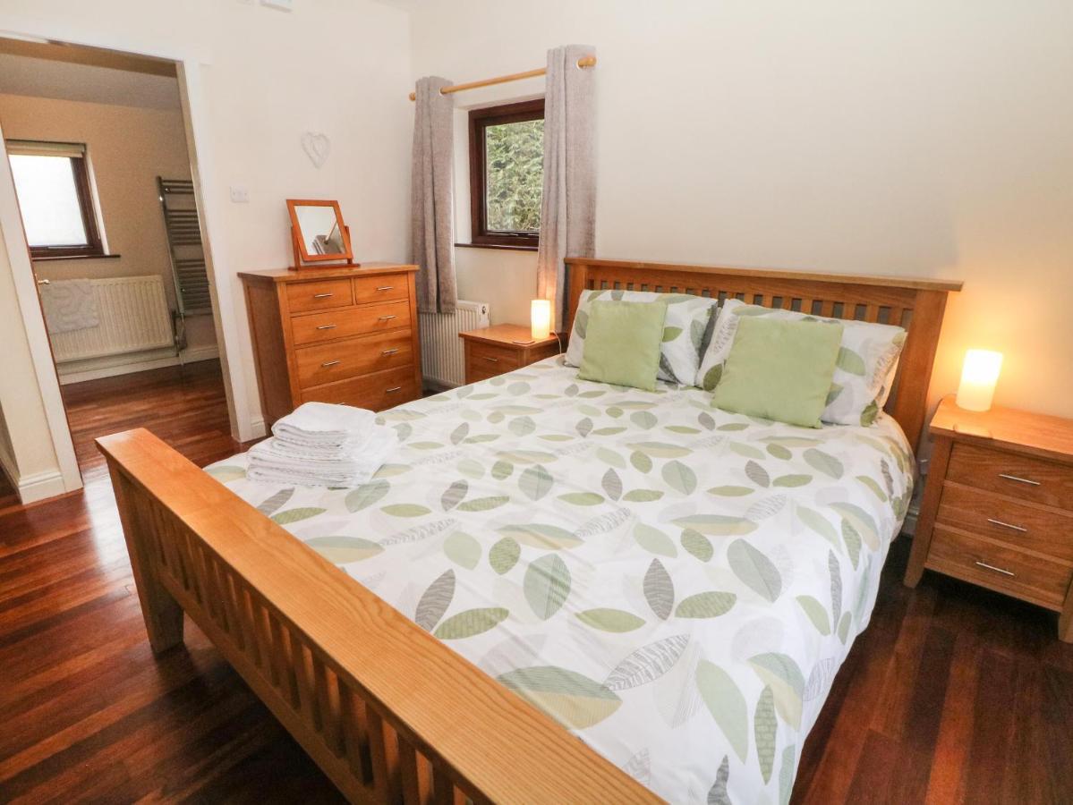 Horse Mill Lodge Taddington Экстерьер фото