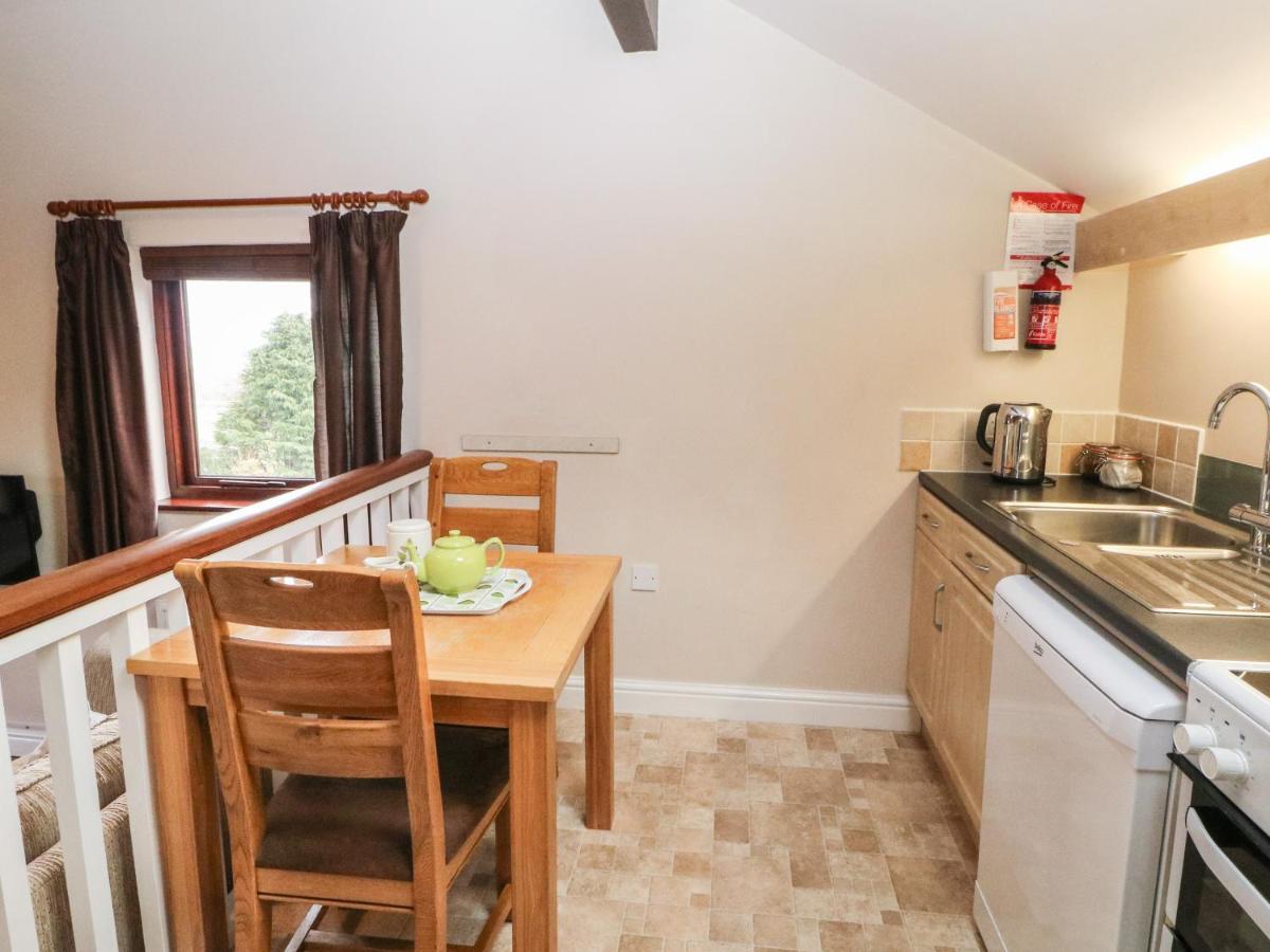 Horse Mill Lodge Taddington Экстерьер фото